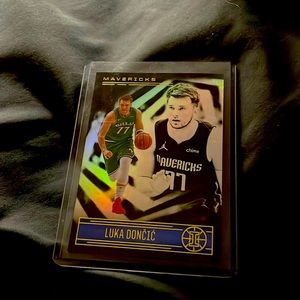 Luka doncic basketball ball card